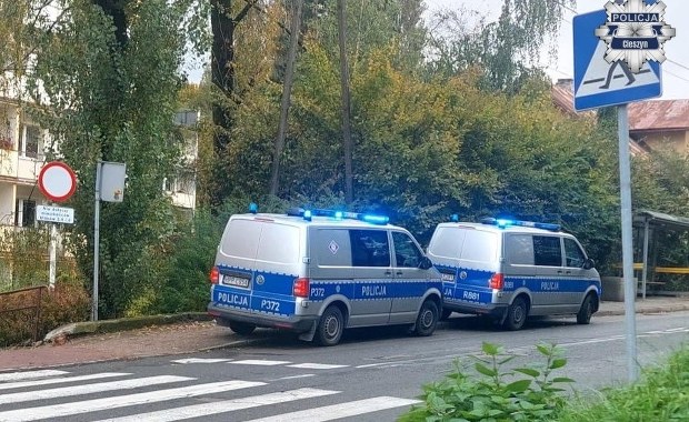 Tragedia na parkingu. Nie żyje 88-letni mężczyzna