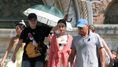 Tragedia na planie filmu "Emily w Paryżu". Zdjęcia wstrzymano 