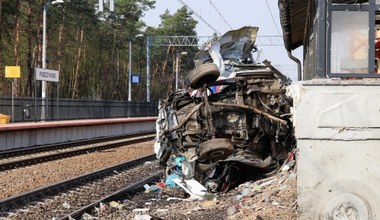 Tragedia na przejeździe kolejowym w Puszczykowie 