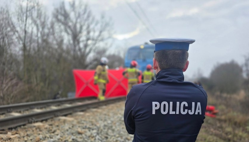 ​Tragedia na przejeździe kolejowym w Ziębicach. Błąd, który kosztował życie dwóch osób
