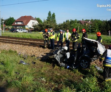 Tragedia na torach. Kierowca ominął zapory