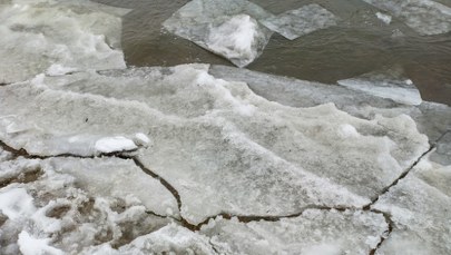 Tragedia na Zbiorniku Sosnówka. Ciało 28-latka odnalezione pod lodem