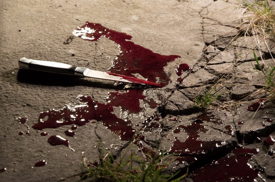 Tragedia pod sklepem w Policach /Shutterstock