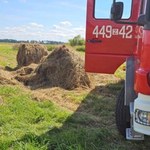 Tragedia podczas sianokosów. 61-latek wciągnięty w prasę do siana