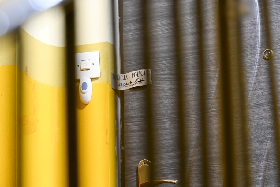 Tragedia rozegrała się za tymi drzwiami /Piotr Kowala /PAP