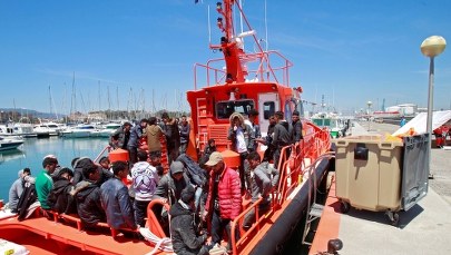 Tragedia u wybrzeża Tunezji. Zatonęła łódź, co najmniej 70 osób zginęło 