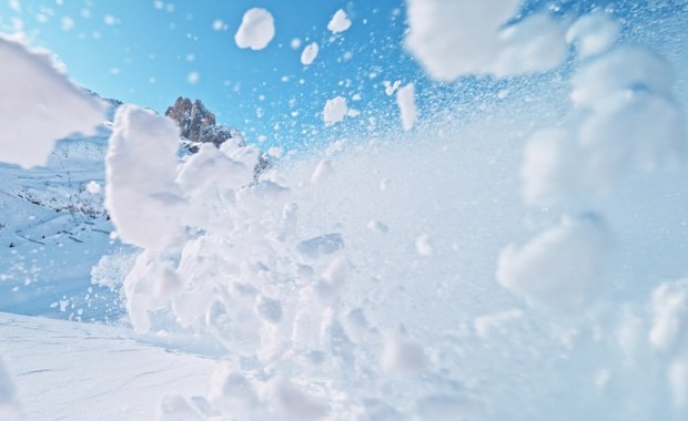 Tragedia w Alpach. Narciarze porwani przez lawinę