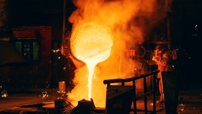 ​Tragedia w Hucie Częstochowa. Mężczyzna wpadł do rozgrzanej kadzi