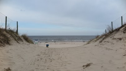 Tragedia w Łazach. W morzu utonął mężczyzna