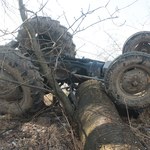 Tragedia w Małopolsce. 67-latek został przygnieciony przez traktor