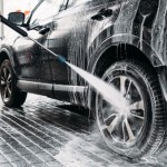 Tragedia w myjni samochodowej. Nie żyje mężczyzna, który wpadł do kanału