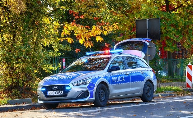 Tragedia w Pogorzelu. W jednym z domów znaleziono ciała trzech osób