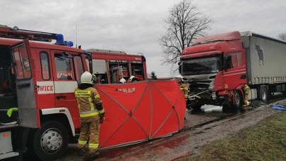 Tragedia w Świętokrzyskiem. W wypadku zginęły dwie osoby