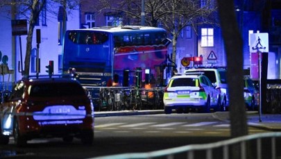 Tragedia w Sztokholmie: Autobus wjechał w przystanek, są zabici i ranni