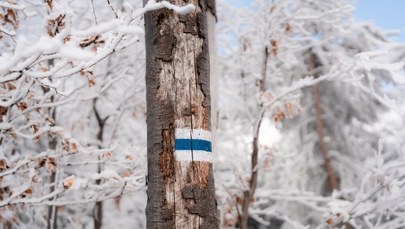​Tragedia w Zwardoniu. Turysta zmarł na szlaku w noc sylwestrową