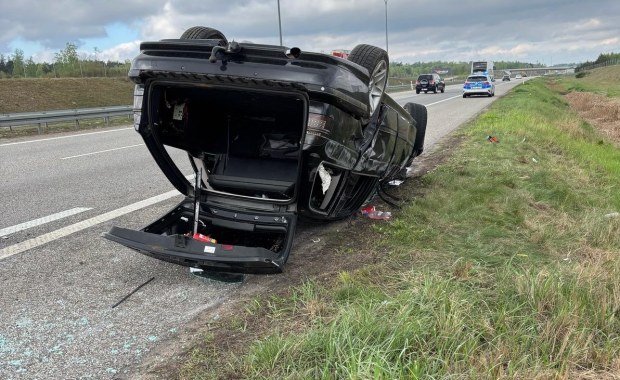 Tragiczne dachowanie na autostradzie A2