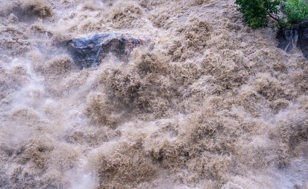 Tragiczne żniwo ulew i osunięć ziemi w Nepalu. Jest wiele ofiar