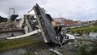 Tragiczny bilans ofiar zawalenia się mostu w Genui. Media: To była "zapowiedziana katastrofa"