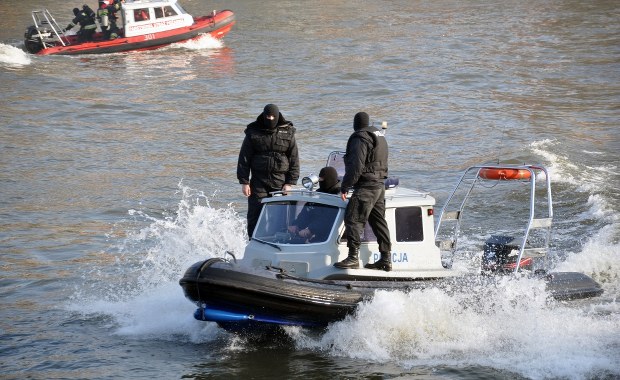 Tragiczny finał rodzinnego spaceru nad morzem. Z wody wyłowiono ciało 51-latka