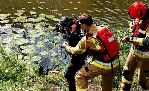 Tragiczny finał wypoczynku nad rzeką. W Elblągu utonął 51-latek