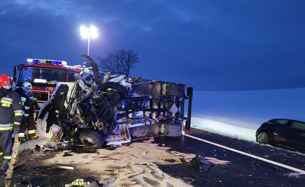 Tragiczny karambol na Pomorzu. Zginęły dwie osoby