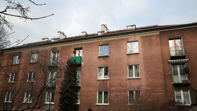 Tragiczny pożar w Krakowie. Zginął starszy mężczyzna 