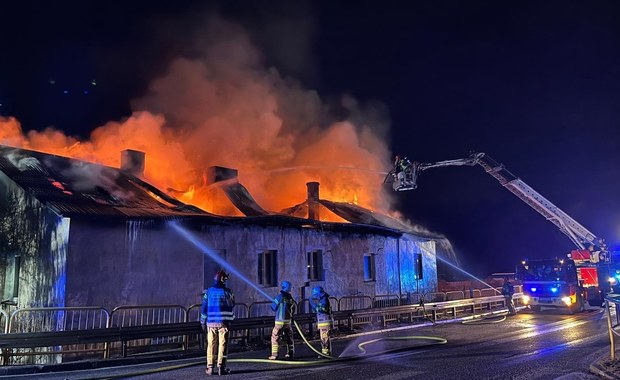 Tragiczny pożar w Świętokrzyskiem. W budynku znaleziono zwęglone ciało