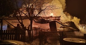 Tragiczny pożar w woj. podlaskim. Nie żyje kobieta i dziecko