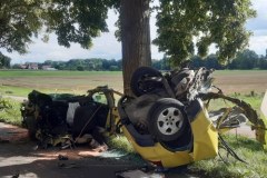 Tragiczny wypadek. Audi rozerwane na pół
