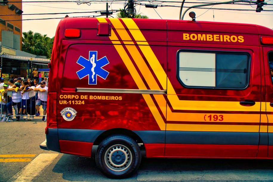 Tragiczny wypadek autobusu w Brazylii: sześć ofiar śmiertelnych i dziesiątki rannych - zdjęcie poglądowe /Shutterstock