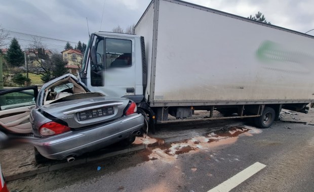 Tragiczny wypadek jaguara w Sanoku. Nie żyje 85-letni kierowca