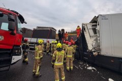 Tragiczny wypadek na A2 w Łódzkiem. Galeria