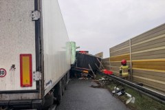 Tragiczny wypadek na A2 w Łódzkiem. Galeria