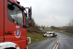 Tragiczny wypadek na Podkarpaciu: Bus, którym jechali młodzi piłkarze, zderzył się z ciężarówką