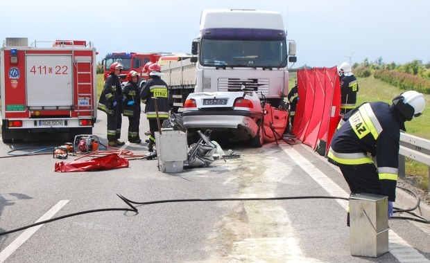 Tragiczny wypadek na Pomorzu. Zginęły trzy osoby, ranne jest też dziecko