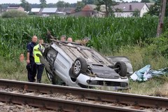 Tragiczny wypadek na przejeździe kolejowym w Niedźwiedziu