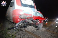 Tragiczny wypadek na przejeździe kolejowym. Zginęła 31-latka i 9-miesięczne niemowlę