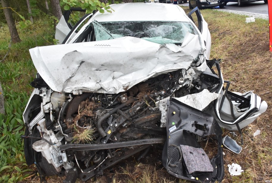 Tragiczny wypadek na trasie Pisz-Ruciane-Nida /KPP w Piszu /Policja