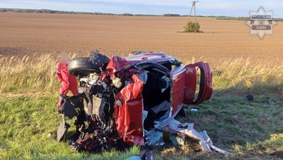 Tragiczny wypadek niedaleko Kłobucka. Dwie osoby nie żyją 