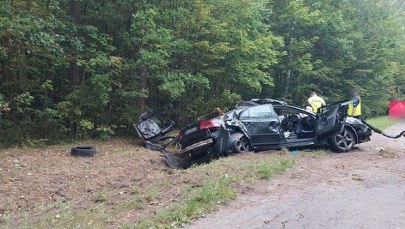 Tragiczny wypadek pod Mrągowem. Nie żyje dwóch 21-latków