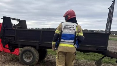 Tragiczny wypadek podczas prac polowych. Zginął wciągnięty przez maszynę