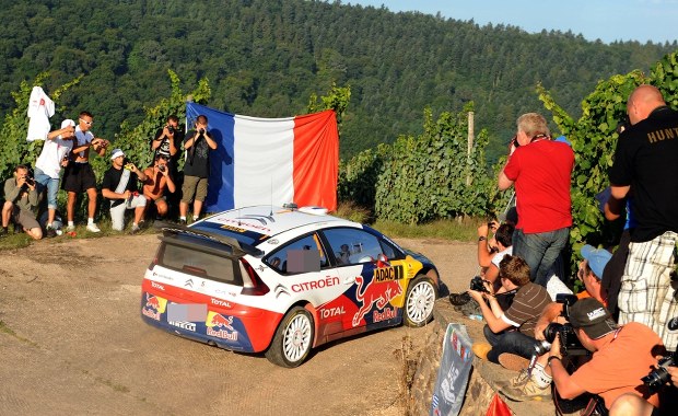 Tragiczny wypadek podczas rajdu. Trzy osoby nie żyją