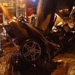 Tragiczny wypadek. Porsche 911 rozbiło się na drzewie