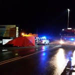 Tragiczny wypadek w Kobyłce. 22-letni kierowca z zarzutami