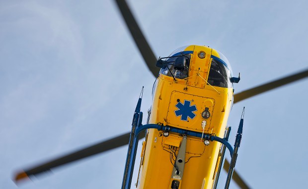 Tragiczny wypadek w Łódzkiem. Ranne dziecko zabrał śmigłowiec LPR