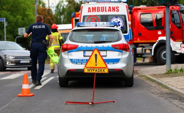 Tragiczny wypadek w Lubuskiem. Kierowca uderzył w wózek inwalidzki i uciekł