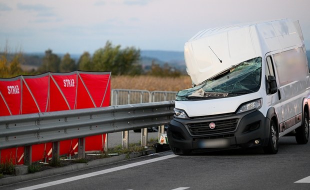 Tragiczny wypadek w Medyce. Bus uderzył w ciężarówkę