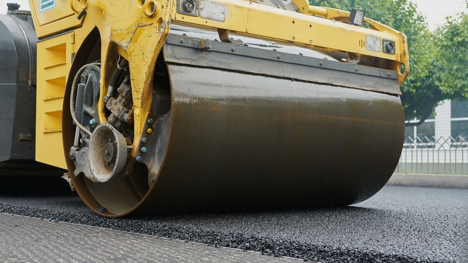 Tragiczny wypadek w Nowej Karczmie. Nie żyje 24-letnia kobieta /Shutterstock