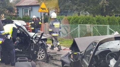 Tragiczny wypadek w Świętokrzyskiem. Jedna osoba nie żyje, kilka rannych
