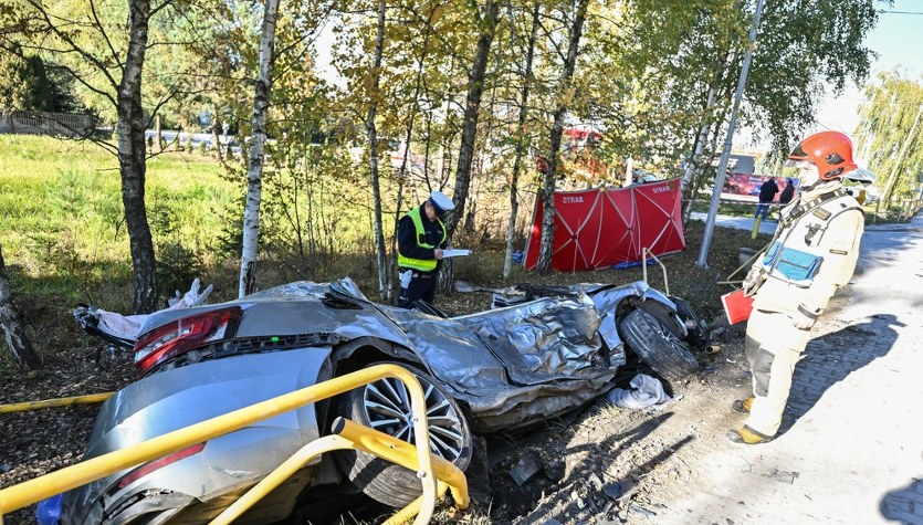 Tragiczny wypadek w Świętokrzyskiem. Nie żyją trzy osoby 